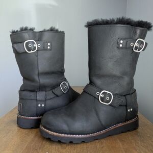 UGG Noira Waterproof Ankle Boots